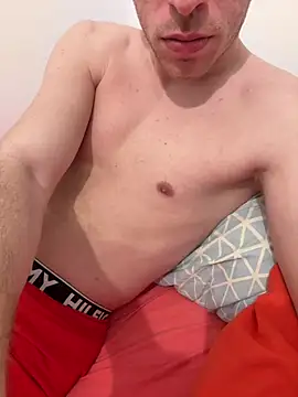 AvarageEuropeGuy online show from 04/20/26, 06:38