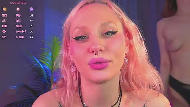 Kinky Girls online show from 02/22/25, 08:31