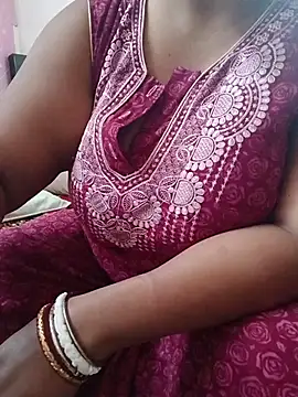 Snapshot of Ivy-09 chatting on 01/09/26, 07:55 Ivy-09 online show from 01/09/26, 07:55