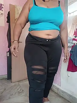 Snapshot of Ivy-09 chatting on 02/12/26, 06:19 Ivy-09 online show from 02/12/26, 06:19