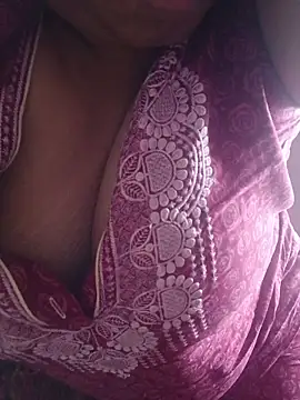 Ivy-09 online show from 03/07/26, 07:16