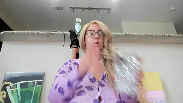 Paisleehaze online show from 10/02/25, 06:48