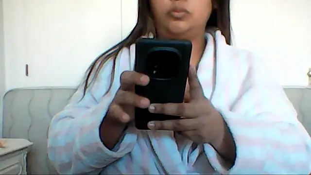 ArisaGonzalez online show from 03/25/26, 12:00