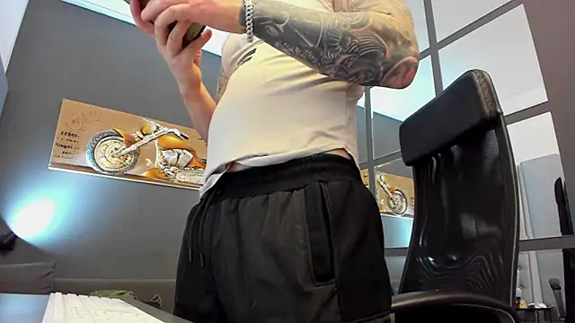 AronGrant online show from 02/22/25, 09:23