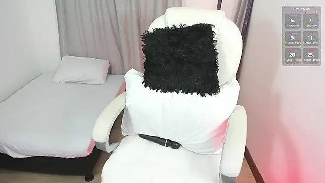 lorena 5 online show from 02/04/25, 02:39