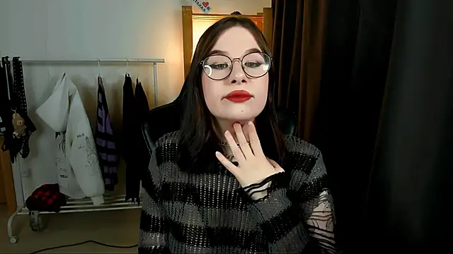 MyNameIsLilith online show from 01/15/26, 04:22