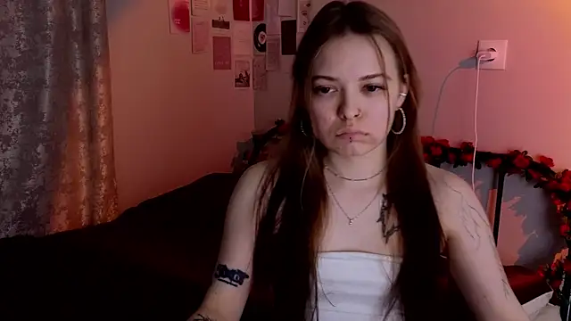 doll lol  online show from 04/02/26, 03:20