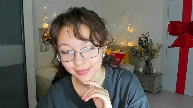 AgnieszkaBanana online show from 02/12/25, 04:33