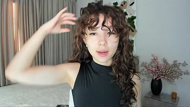 AgnieszkaBanana online show from 03/21/25, 04:06