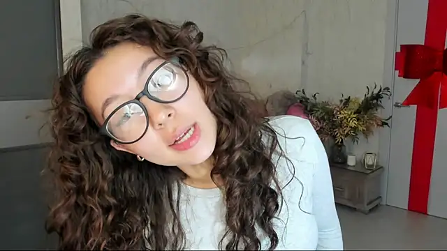 AgnieszkaBanana online show from 03/22/25, 10:06