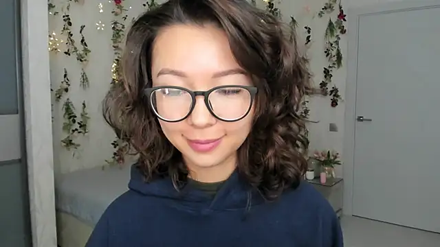 AgnieszkaBanana online show from 10/15/25, 01:17