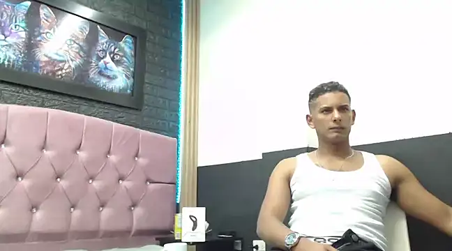 Chris Dick23 online show from 01/14/25, 03:32