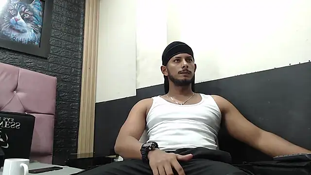 Chris Dick23 online show from 09/12/25, 05:29