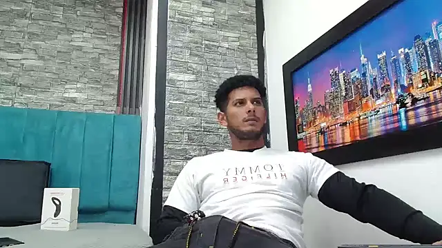 Chris Dick23 online show from 01/11/26, 05:12