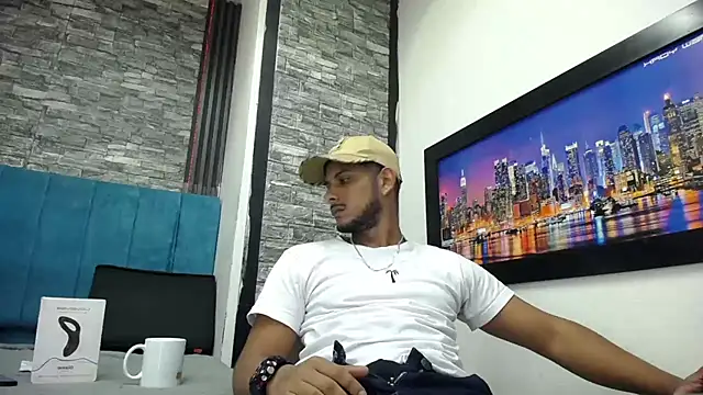 Chris Dick23 online show from 02/18/26, 07:04