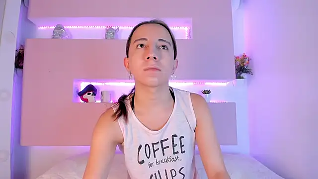 Miiaa doll online show from 02/17/25, 11:55