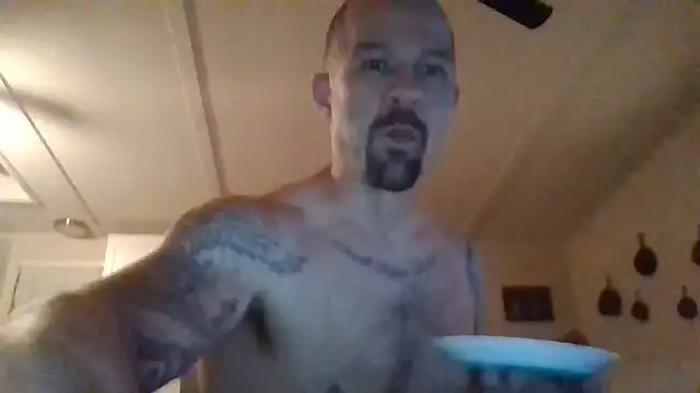 Snapshot of Kinkster615 chatting on 06/10/26, 02:56 Kinkster615 online show from 06/10/26, 02:56