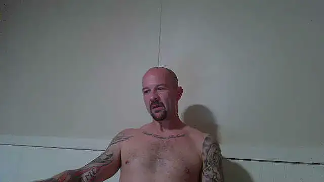Snapshot of Kinkster615 chatting on 06/17/26, 02:25 Kinkster615 online show from 06/17/26, 02:25
