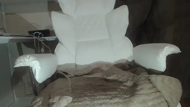 Tecsavy online show from 02/17/26, 01:02