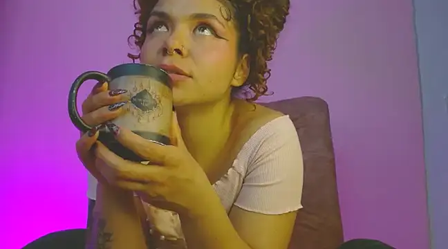 420viol3ta  online show from 03/06/25, 05:46