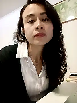 Snapshot of reme_ark23 chatting on 10/10/25, 03:38 reme ark23 online show from 10/10/25, 03:38