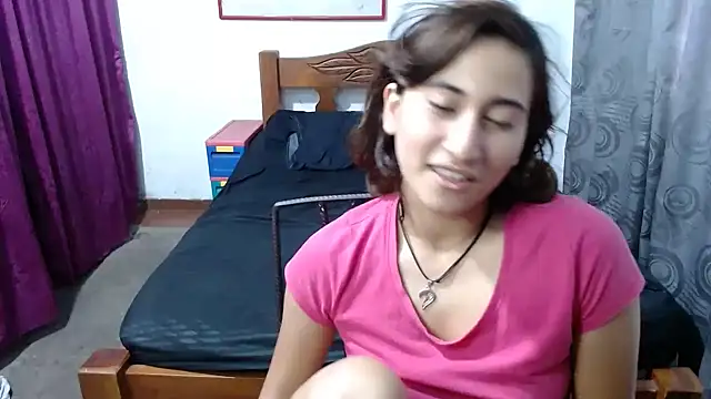 Snapshot of LadyMilk003 chatting on 12/16/24, 06:49 LadyMilk003 online show from 12/16/24, 06:49