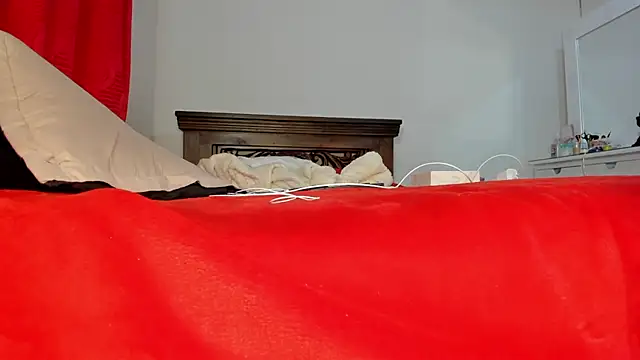 Karentatiana  online show from 12/31/24, 01:47
