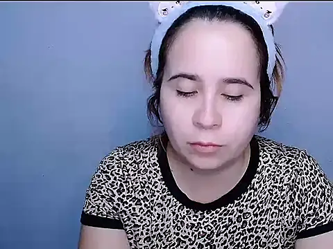 SubLayla01 online show from 10/14/25, 05:36