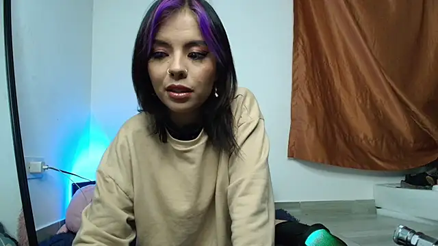 Alicia Ortiiz online show from 03/02/25, 12:20