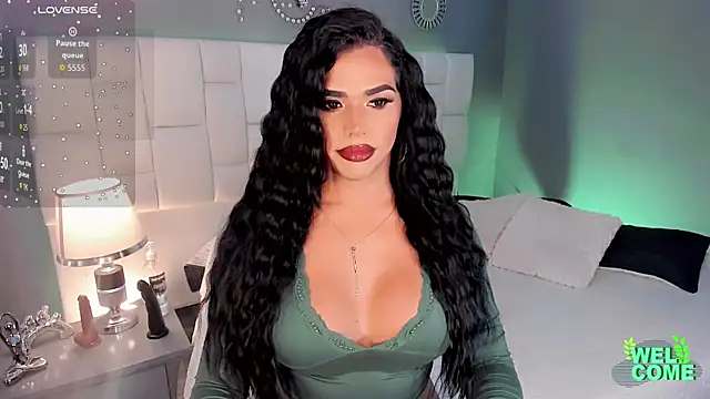 Franciis 4u online show from 11/30/25, 06:17