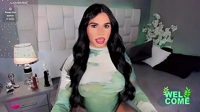 Franciis 4u online show from 01/13/26, 07:35