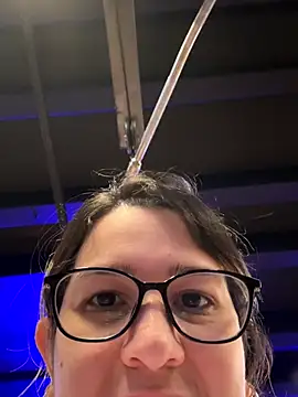 amooraaamoon online show from 11/12/25, 01:33