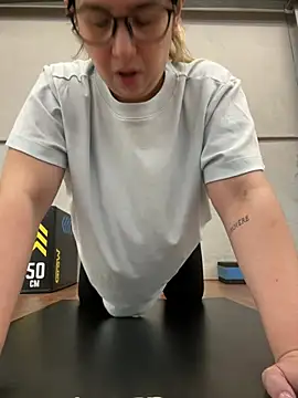 amooraaamoon online show from 01/06/26, 12:31