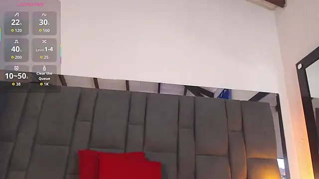 SELENA BIGBOOBS online show from 10/14/25, 03:35