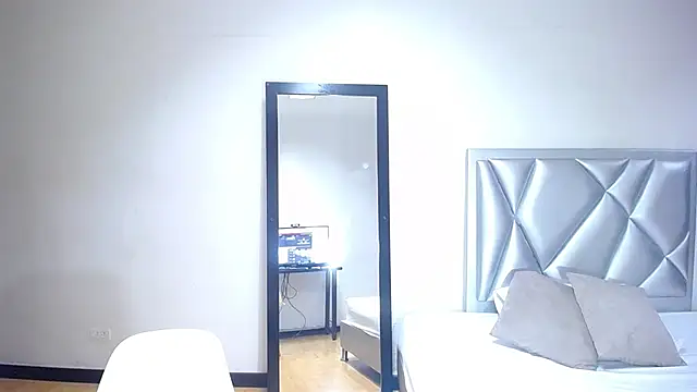 exotic karmella online show from 03/11/25, 10:31