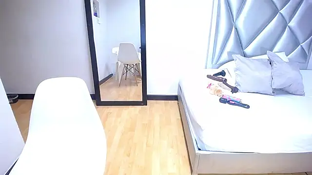 exotic karmella online show from 03/20/25, 09:35