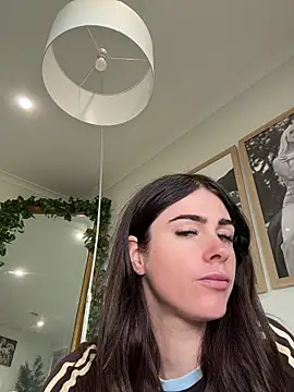 aus queen online show from 05/02/26, 10:48