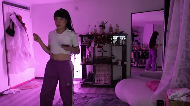 Hellen dumont online show from 12/19/25, 01:45