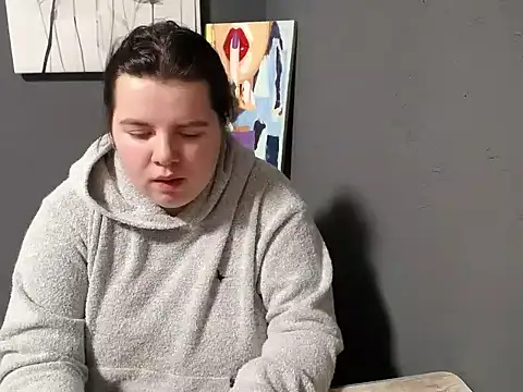 so shy online show from 02/17/25, 10:18