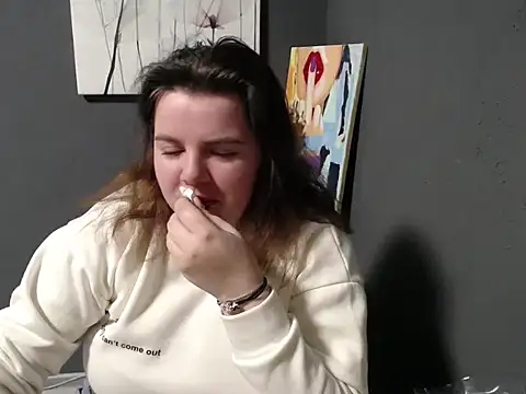 so shy online show from 03/22/25, 10:28