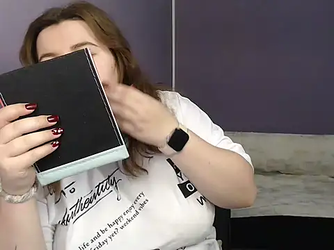 so shy online show from 09/27/25, 06:18