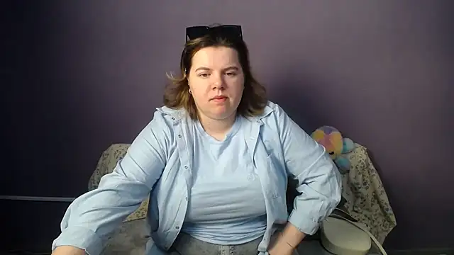 so shy online show from 05/24/26, 06:07