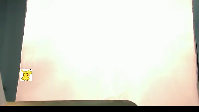 Snapshot of honey_skin chatting on 12/22/24, 11:00 honey skin online show from 12/22/24, 11:00