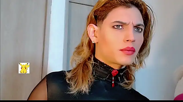 Snapshot of honey_skin chatting on 02/26/25, 05:31 honey skin online show from 02/26/25, 05:31