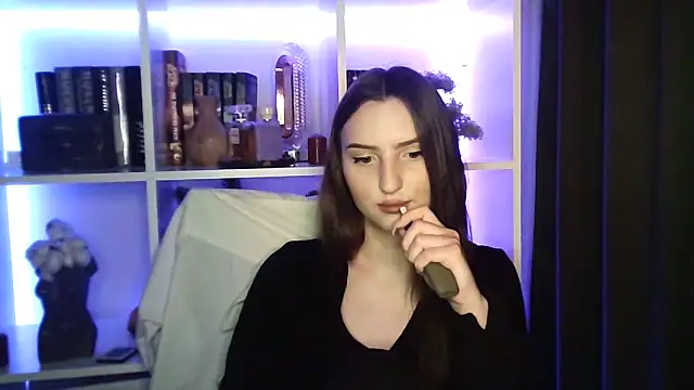 X Alisa online show from 02/16/26, 07:32