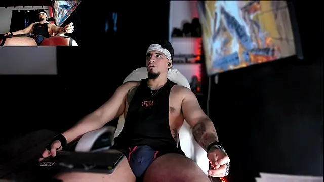 kingbear777 online show from 12/03/24, 04:50