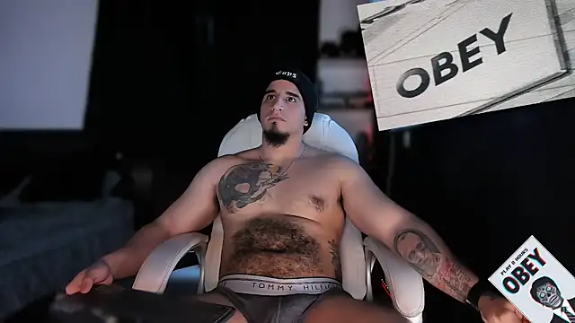 kingbear777 online show from 02/02/25, 08:02