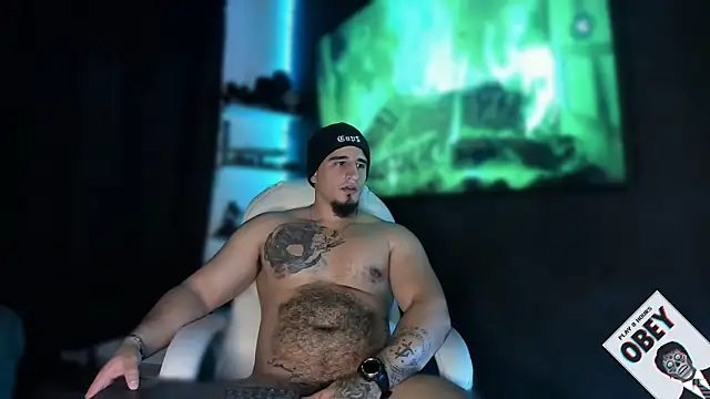 kingbear777 online show from 02/18/25, 12:04