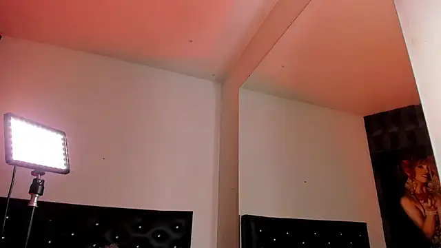 Snapshot of Orianadollx chatting on 02/10/25, 11:36 Orianadollx online show from 02/10/25, 11:36