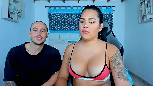 xxx sweet couple  online show from 02/09/25, 04:46